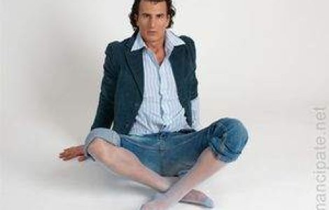 Imagini amuzante: Dresuri colorate pentru barbati