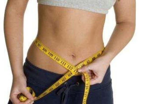 Slabeste vizibil cu ajutorul pieselor vestimentare