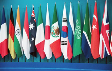 Peste 70 de politisti au fost raniti, in urma violentelor izbucnite la protestele antiglobalizare de la summitul G20