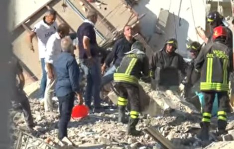 Echipele de salvare au gasit opt cadavre dupa prabusirea unei cladiri in apropiere de Napoli