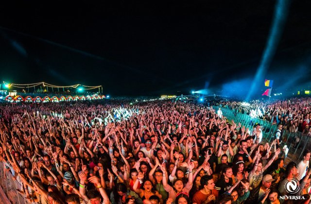Peste 53.000 de oameni, in a doua zi a Festivalului Neversea