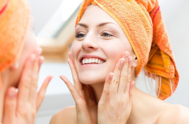 8 trucuri de frumusete atat de simple incat vei regreta ca nu le-ai stiut pana acum