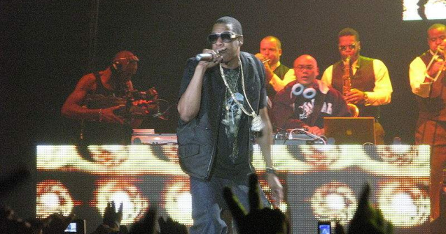 Jay-Z si Will Smith vor sa faca un remake al filmului "Annie"