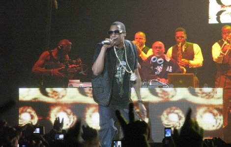 Jay-Z si Will Smith vor sa faca un remake al filmului "Annie"