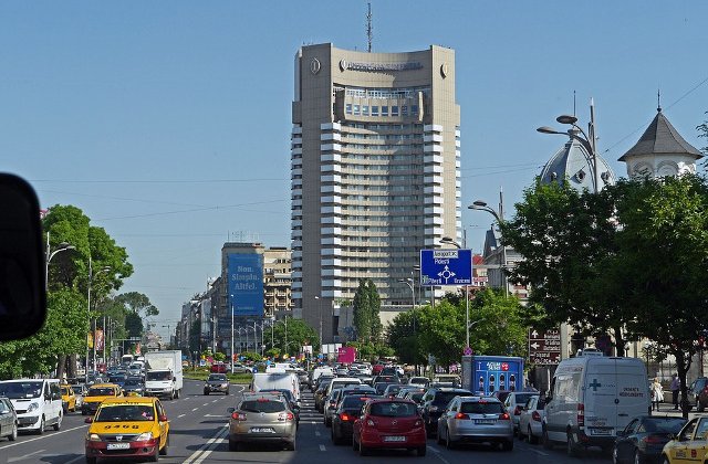 Trei solutii pentru fluidizarea traficului din Capitala