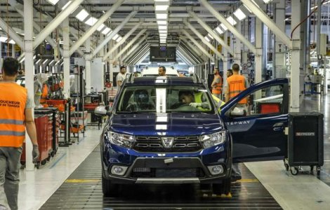 Sarbatoare in Tanger: uzina marocana a produs un milion de masini Dacia