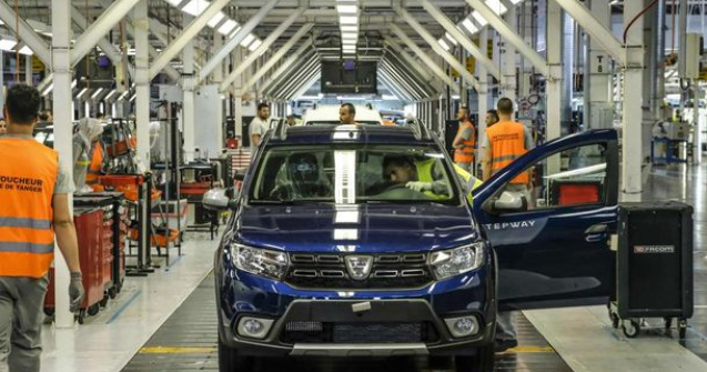 Sarbatoare in Tanger: uzina marocana a produs un milion de masini Dacia