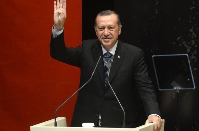 Erdogan ar putea sa fie vizat de un mandat de arestare, din cauza acuzatiilor de genocid lansate in Suedia