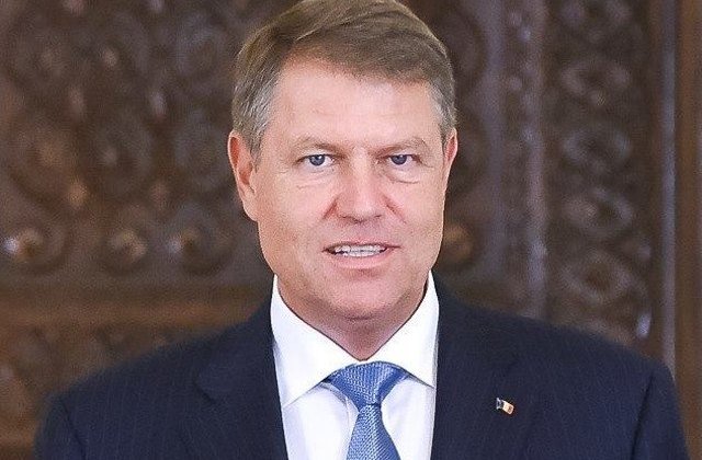 Klaus Iohannis a ajuns la Mihail Kogalniceanu, unde se va intalni cu presedintele Comitetului Militar al NATO