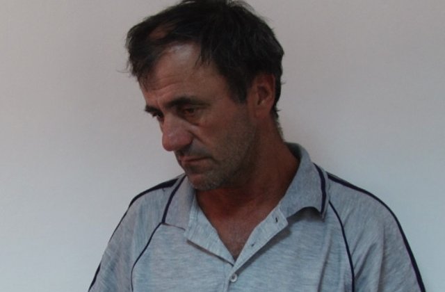 Barbat din Dambovita, arestat preventiv dupa ce si-a violat timp de un an fiica in varsta de 14 ani