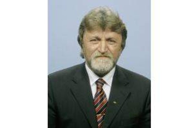 Senatorul Ion Vasile s-a inscris in PC