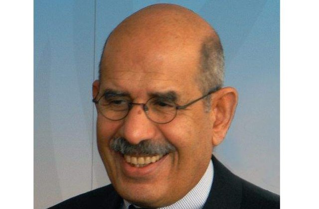 [VIDEO] Criza in Egipt: Liderul opozitiei "sechestrat" intr-o moschee