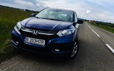 GALERIE FOTO. Honda HR-V,...