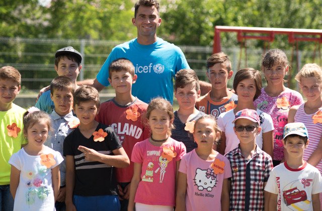 Horia Tecau: Echipa comunitara sprijina copiii sa aiba o viata mai buna