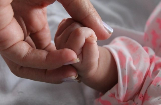 Medic, acuzat ca nu ar fi vrut sa asiste o femeie la nastere: "Daca moare, eu ma ocup de inmormantare"