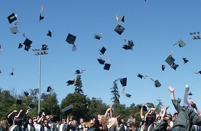 Proiect: Studiile postuniversitare, de master si de doctorat vor fi asimilate stagiului de cotizare in sistemul de pensii