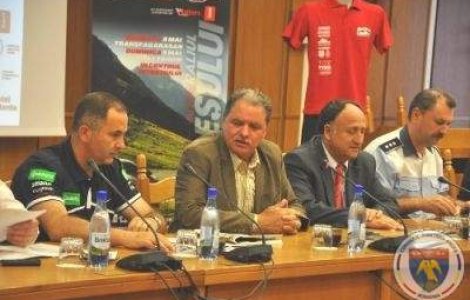 Constantin Nicolescu, operat pe cord deschis