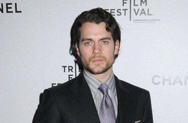 Henry Cavill este noul Superman