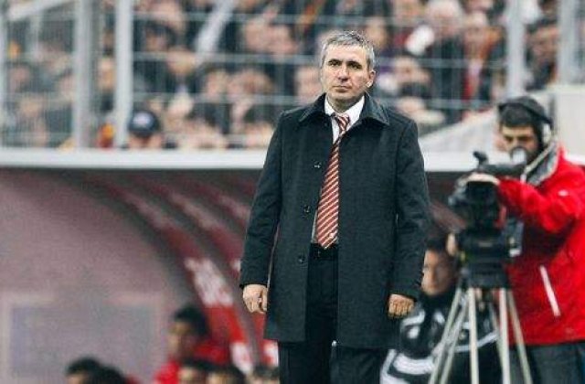 Hagi, condamnat sa plateasca 6800 de euro
