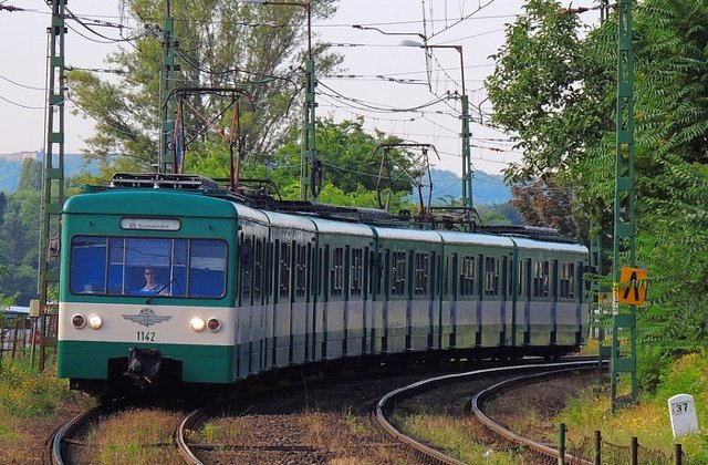 Alerta cu bomba in Ungaria. 18 trenuri internationale au fost evacuate