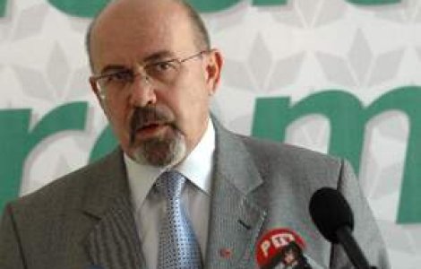 UDMR vrea maghiara obligatorie pentru copiii romani