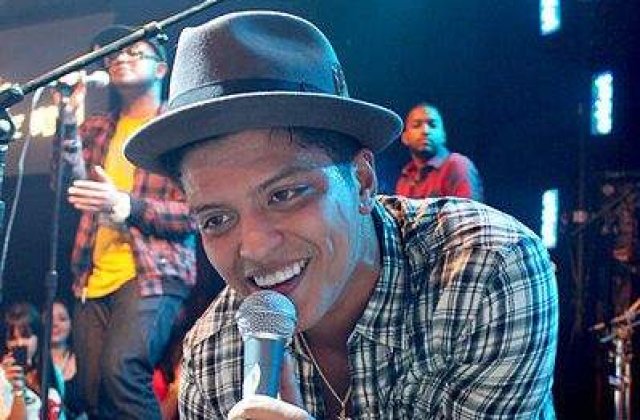 Bruno Mars, vinovat pentru posesie de cocaina