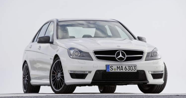 OFICIAL: Mercedes C 63 AMG, 457 CP si facelift