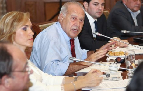 "A inceput numaratoarea inversa pentru majoritatea Basescu"