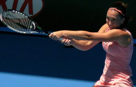 Imaginea unei tenismene, folosita de o banca de sperma elvetiana