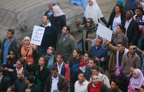 Jurnalisti romani, retinuti in Egipt