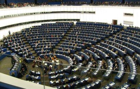  Top  PE: De ce a reactionat UE "dezbinat" la protestele din Egipt si Tunisia?