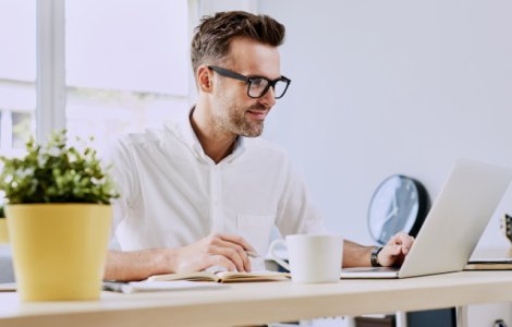 Cele mai eficiente 3 moduri prin care iti poti creste reputatia profesionala in online