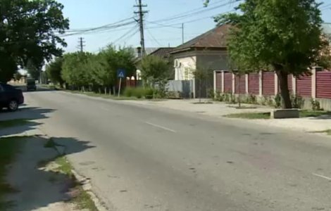 Institutul National de Statistica: 10 milioane de romani au toaletele in curte