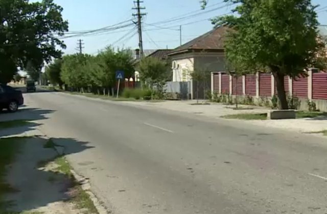 Institutul National de Statistica: 10 milioane de romani au toaletele in curte