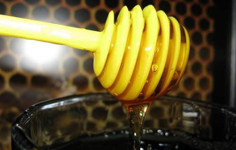 Leacul Ayurvedic minune: mierea cu scortisoara