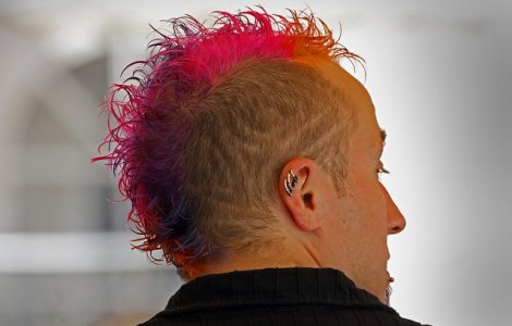  Top  Esec sau nonconformism? 9 schimbari de look nereusite