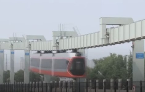  Video  China testeaza cel mai rapid tren suspendat din tara