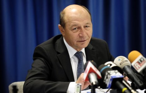 Basescu, atac la adresa lui Dragnea: Sunt curios cand o sa priceapa Marele Carmaci ca a ajuns penibil