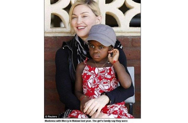 Madonna, data in judecata de familia fetitei adoptata din Malawi