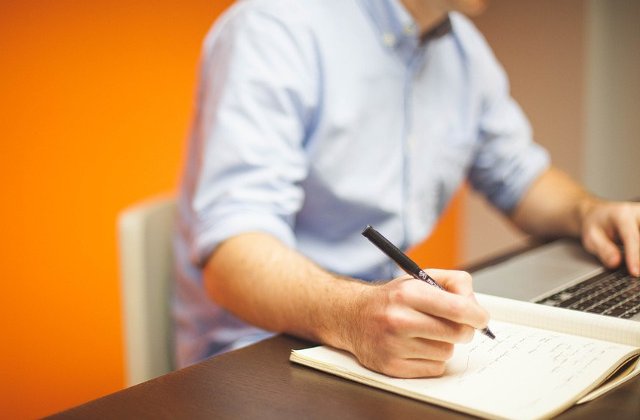 Autoritatile vor sa amane din nou intrarea in vigoare a Legii falimentului personal