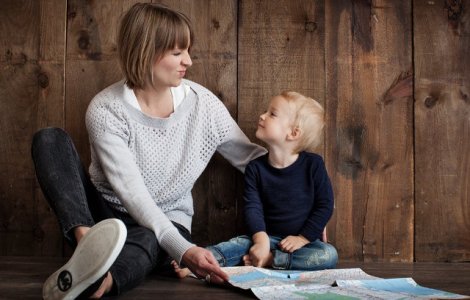  Top  6 minciuni pe care parintii le spun fara sa-si dea seama