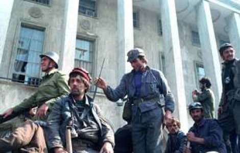Iliescu a scapat pentru ca victimele nu au murit in Piata Universitatii