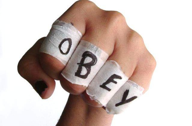 [VIDEO] Bataie crunta intr-o scoala din Bucuresti