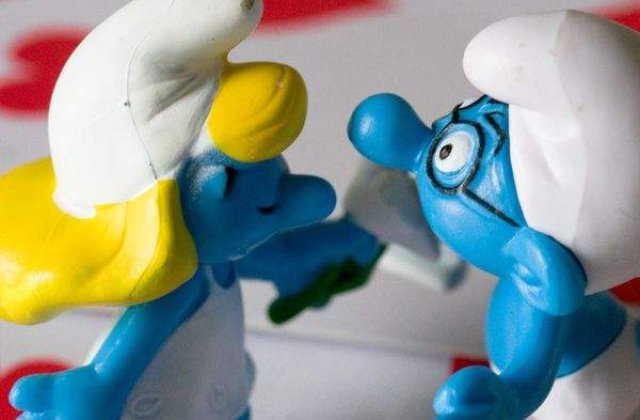 Katy Perry este vocea Smurfette