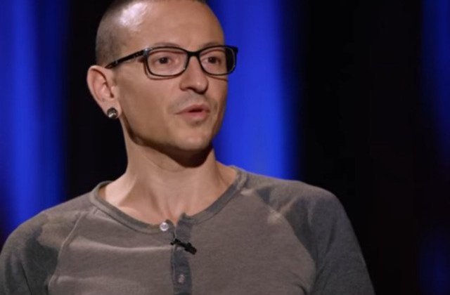 Chester Bennington a fost inmormantat in cadrul unei ceremonii private