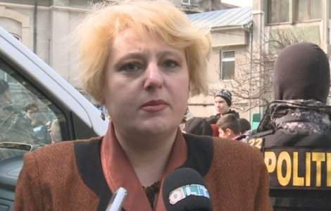 Consiliera lui Carmen Dan, pensionata la 44 de ani si reangajata