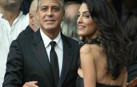 George si Amal Clooney vor ajuta 3.000 de copii sirieni refugiati sa mearga la scoala in Liban