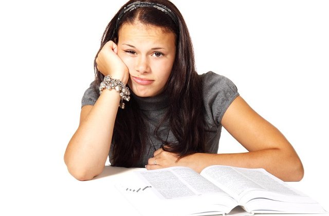 5 semne ca esti o persoana plictisitoare