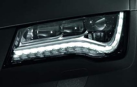 Toate masinile noi vor avea lumini de zi. E deja obligatoriu
