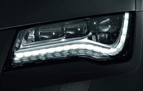 Toate masinile noi vor avea lumini de zi. E deja obligatoriu